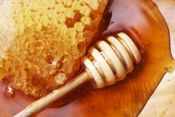 Honey Skin Benefits & Uses